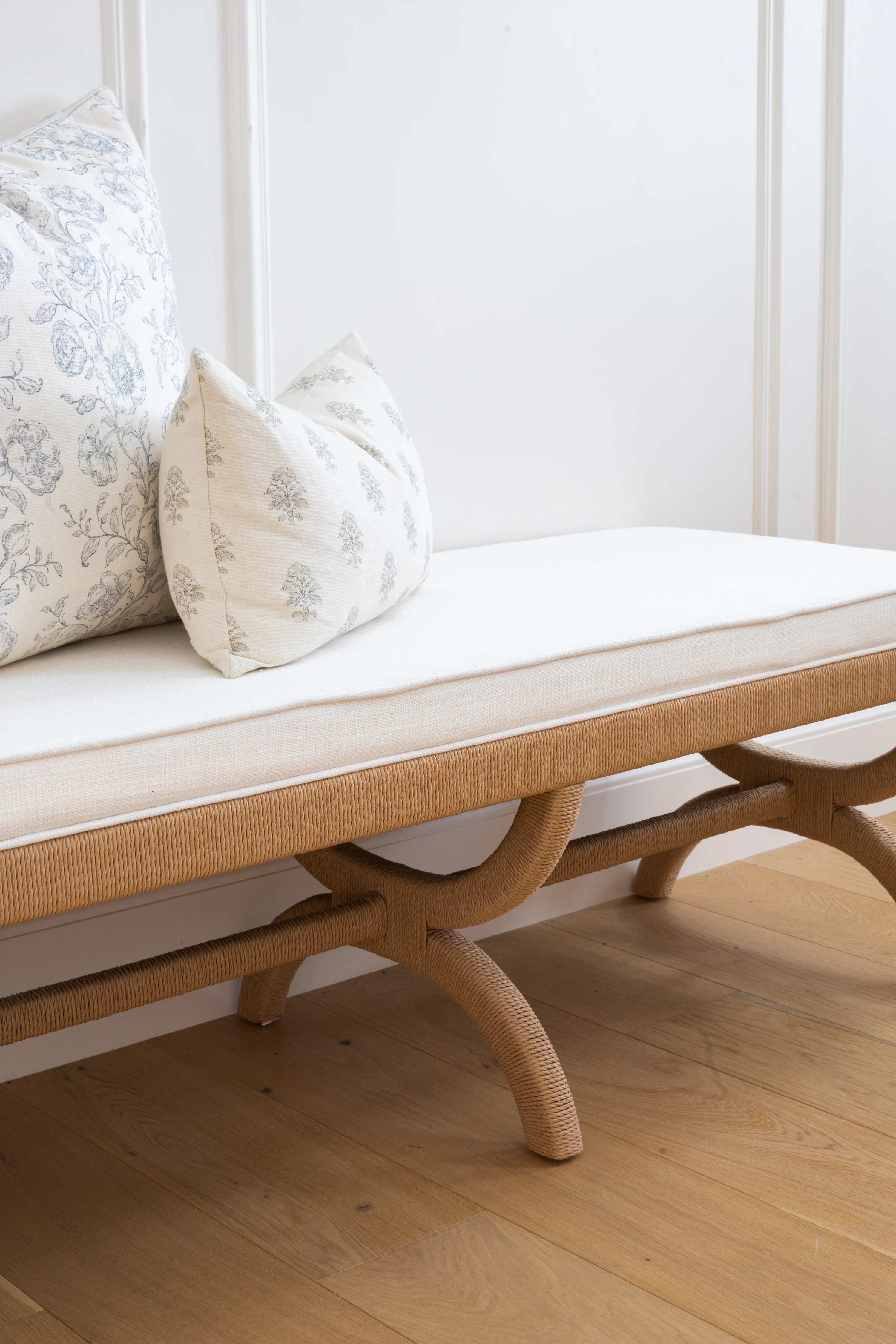Bianca Bench - Image 3