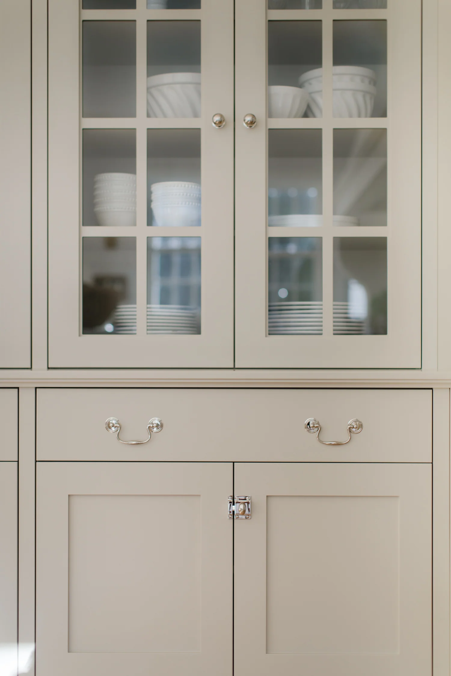 Cotswold Cupboard Latch - Image 3