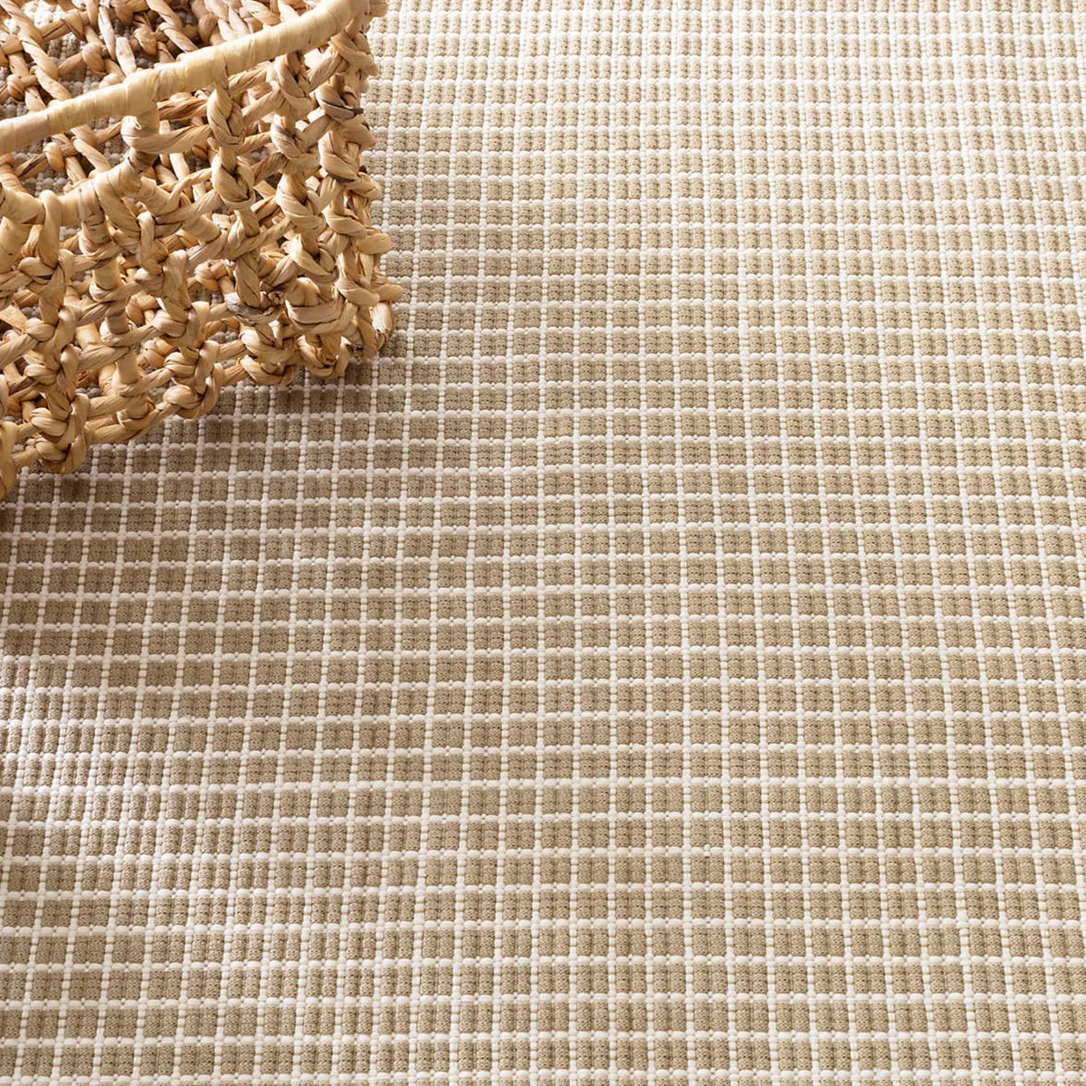 Gridiron Indoor & Outdoor Rug - Image 2