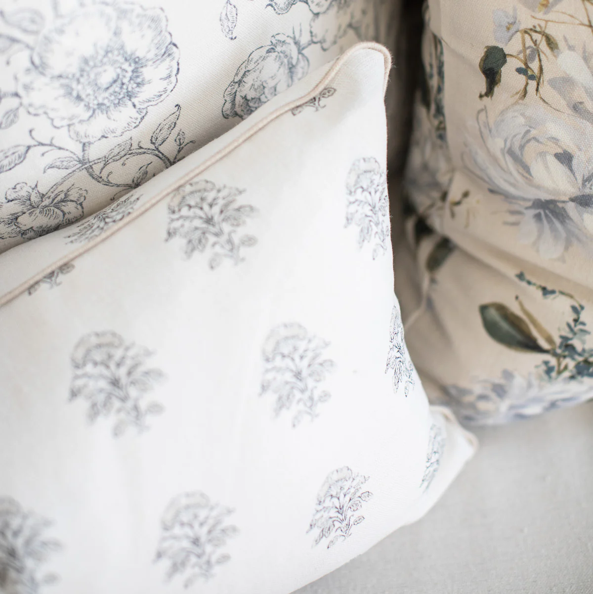 Iris Pillow Cover - Blush - Image 4