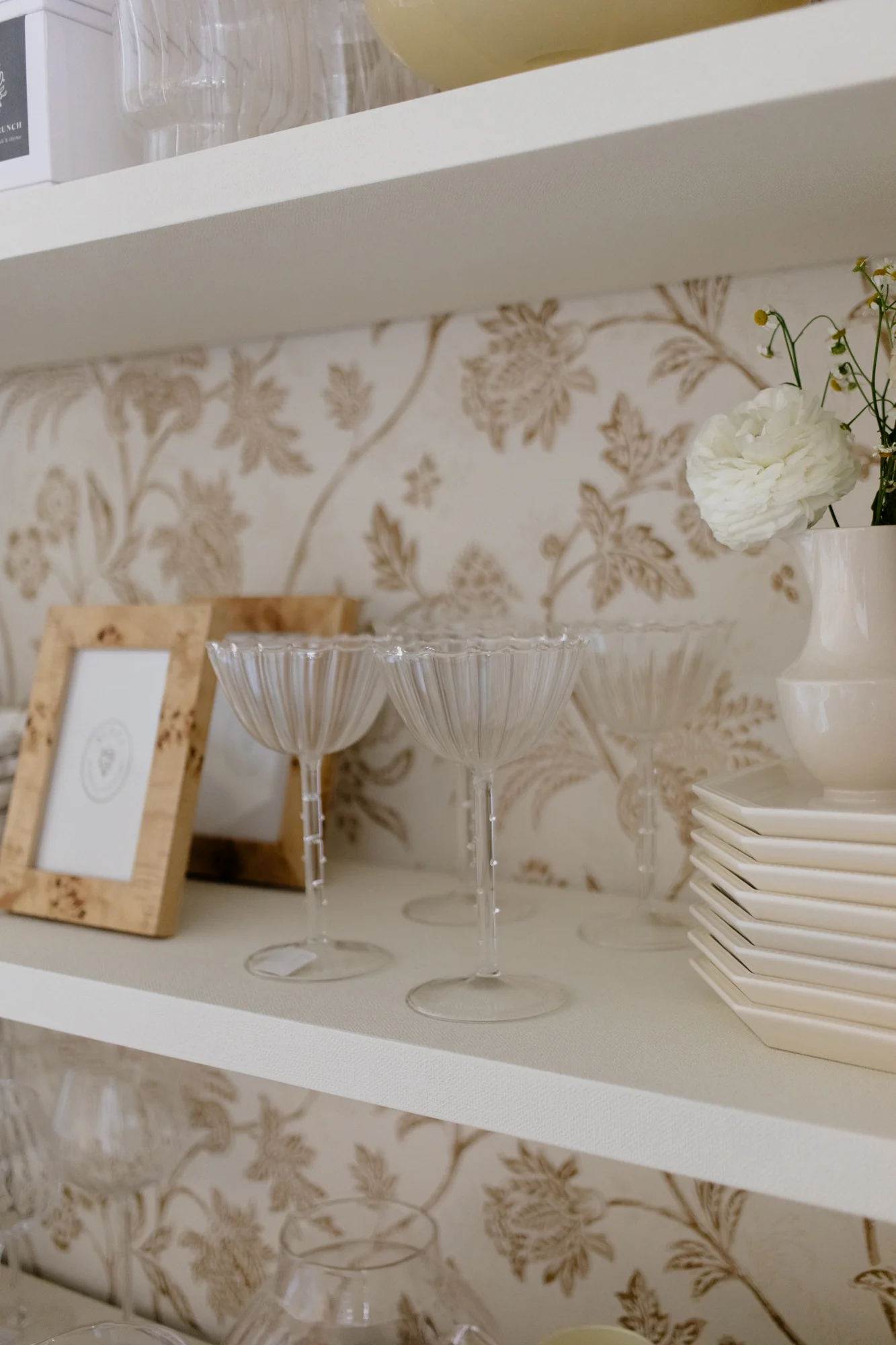 Jolie Coupe Glass - Image 2