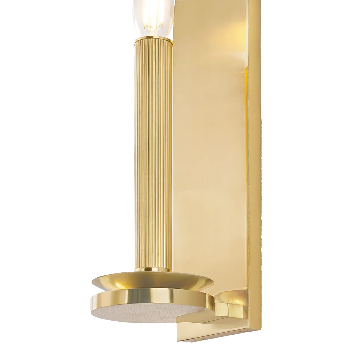 Lindenhurst Sconce - Image 3